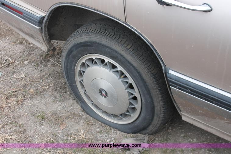 image for item H8328 1992 Buick LeSabre Limited