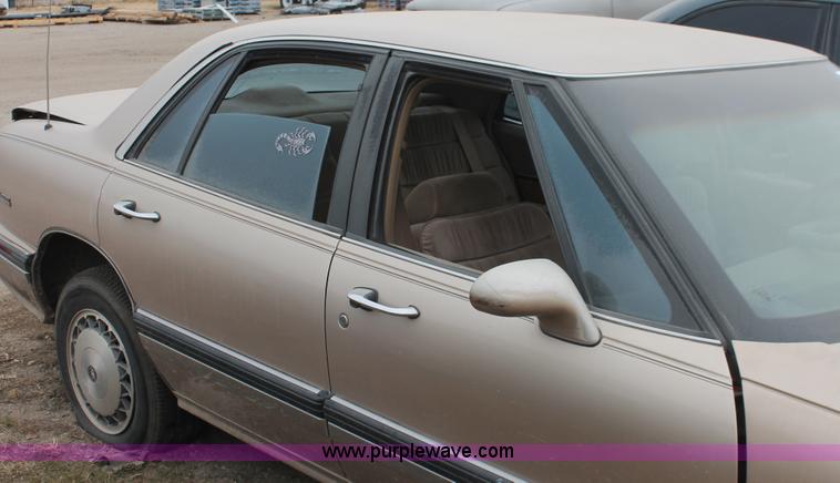 image for item H8328 1992 Buick LeSabre Limited