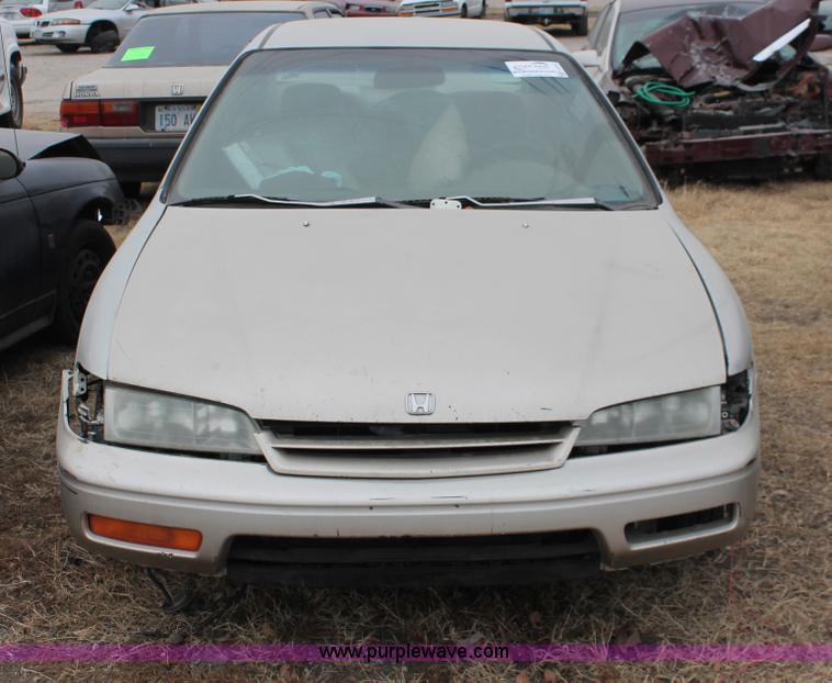 image for item H8329 1996 Honda Accord