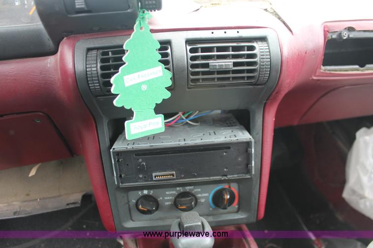 image for item H8330 1993 Chevrolet Beretta Z26 Edition