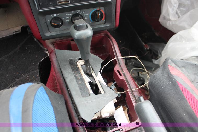 image for item H8330 1993 Chevrolet Beretta Z26 Edition