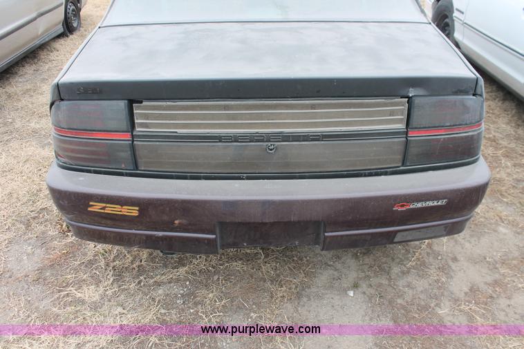 image for item H8330 1993 Chevrolet Beretta Z26 Edition