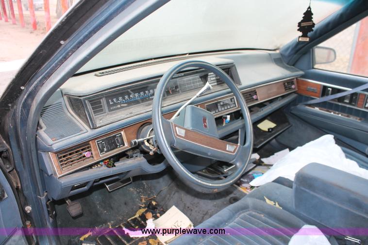 image for item H8331 1990 Oldsmobile Ninety Eight Regency Brougham