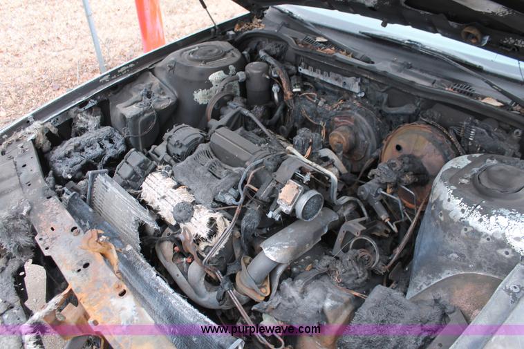 image for item H8331 1990 Oldsmobile Ninety Eight Regency Brougham