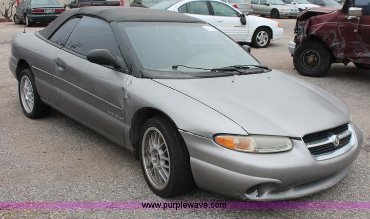 image for item H8332 1998 Chrysler Sebring JX convertible