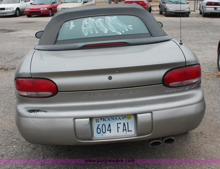 image for item H8332 1998 Chrysler Sebring JX convertible