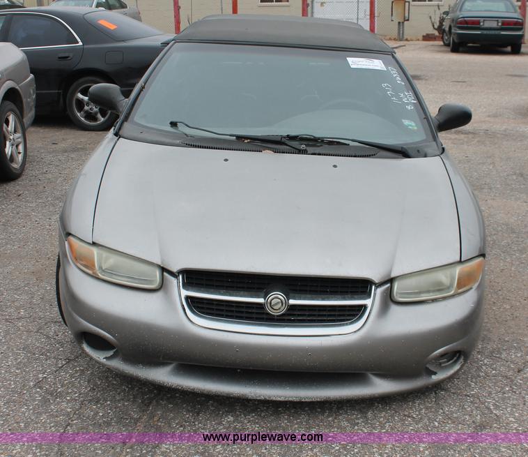 image for item H8332 1998 Chrysler Sebring JX convertible