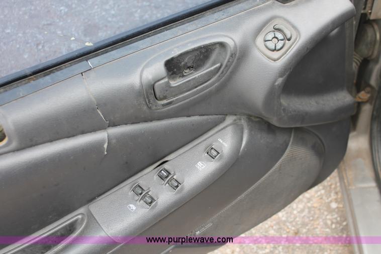 image for item H8332 1998 Chrysler Sebring JX convertible