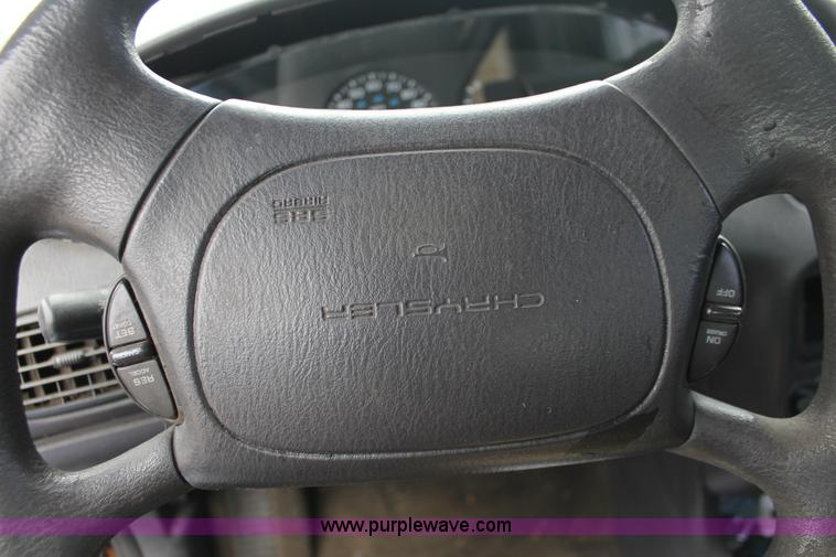 image for item H8332 1998 Chrysler Sebring JX convertible