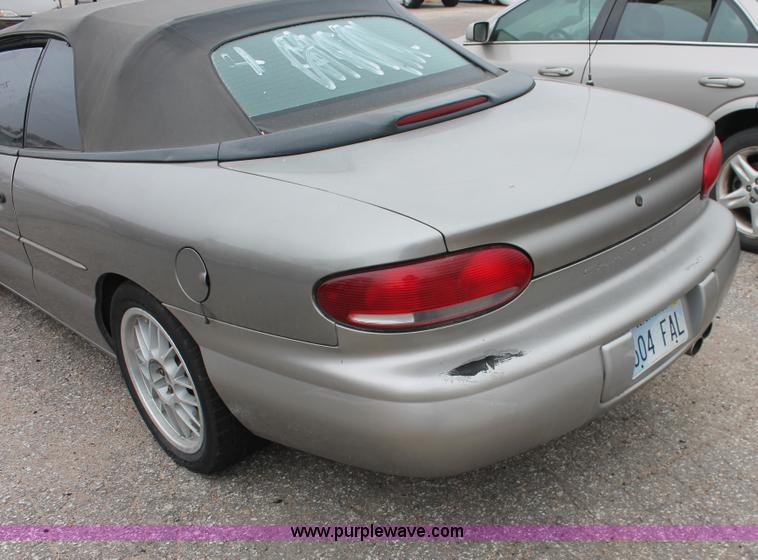 image for item H8332 1998 Chrysler Sebring JX convertible