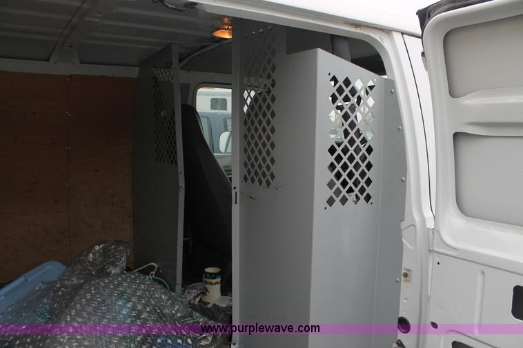 image for item H8333 1997 Dodge Ram 2500 van