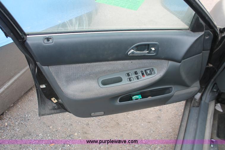 image for item H8336 1996 Honda Accord
