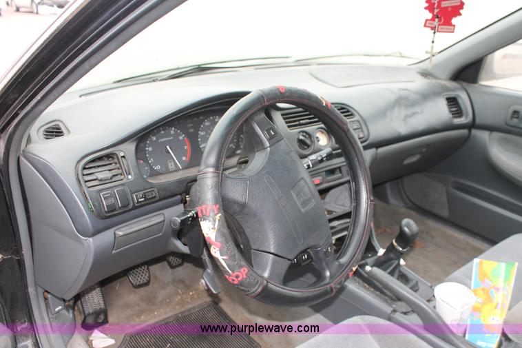 image for item H8336 1996 Honda Accord