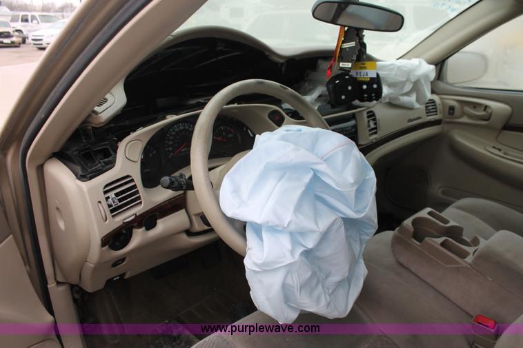 image for item H8339 2005 Chevrolet Impala