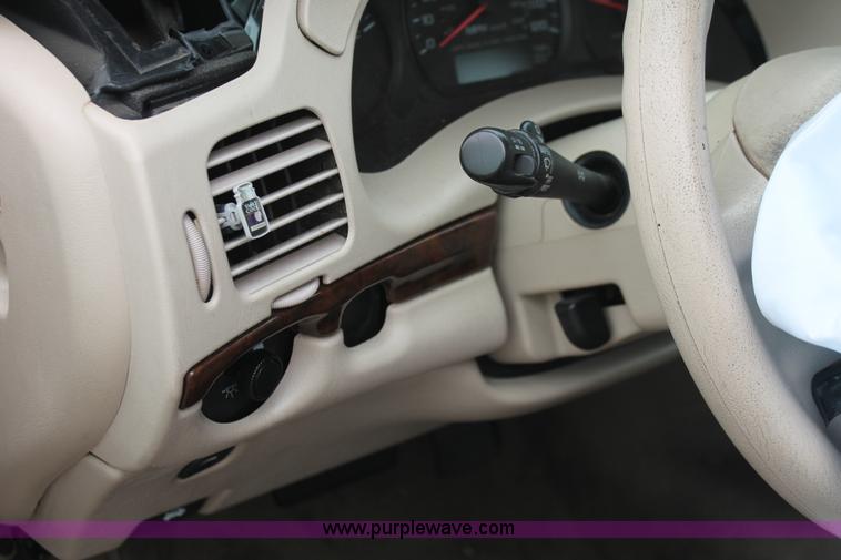image for item H8339 2005 Chevrolet Impala