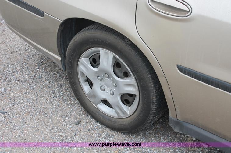 image for item H8339 2005 Chevrolet Impala