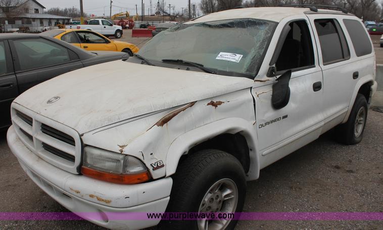 image for item H8340 2000 Dodge Durango SLT SUV