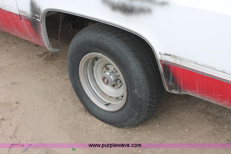 image for item H8342 1987 Chevrolet Silverado R10 pickup truck