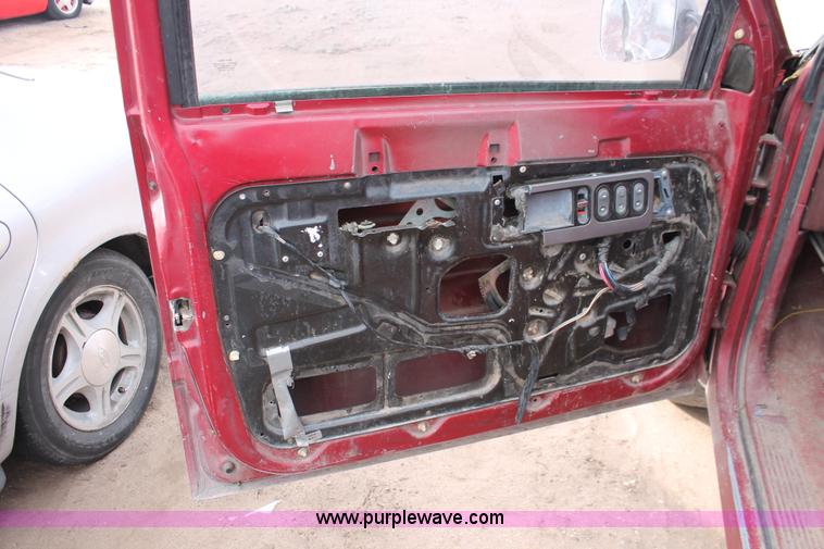 image for item H8345 1990 Chevrolet Silverado 1500 Ext. Cab pickup truck