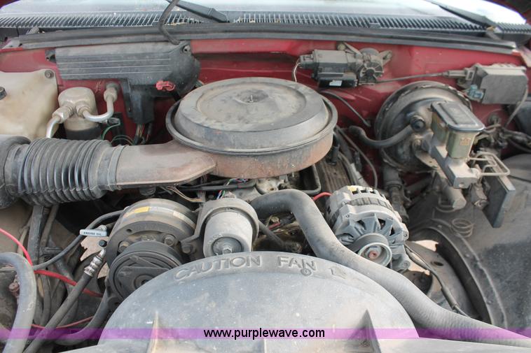 image for item H8345 1990 Chevrolet Silverado 1500 Ext. Cab pickup truck