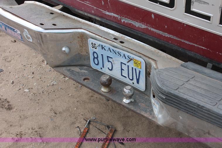 image for item H8345 1990 Chevrolet Silverado 1500 Ext. Cab pickup truck