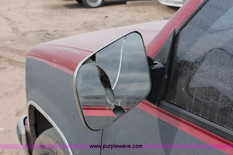 image for item H8345 1990 Chevrolet Silverado 1500 Ext. Cab pickup truck