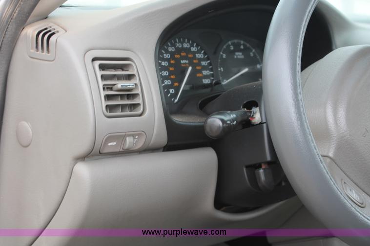 image for item H8346 2001 Saturn LS LS1