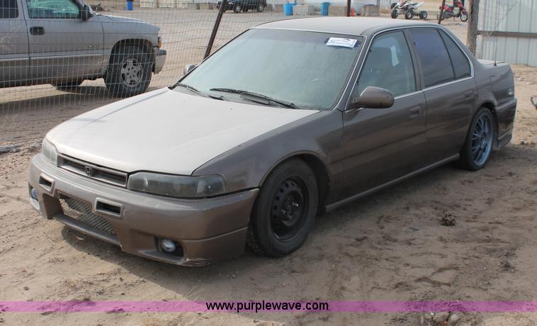 image for item H8348 1990 Honda Accord LX