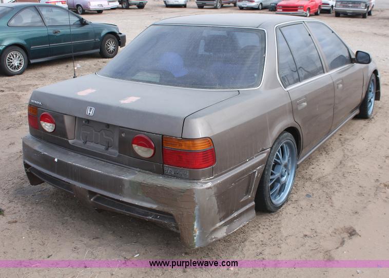 image for item H8348 1990 Honda Accord LX