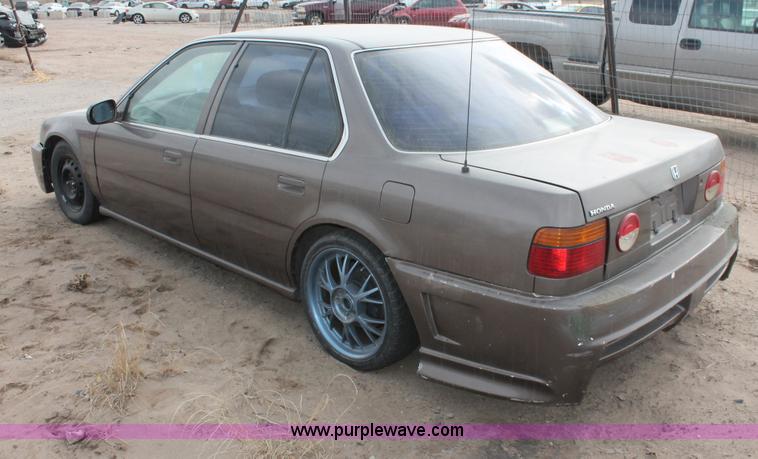 image for item H8348 1990 Honda Accord LX