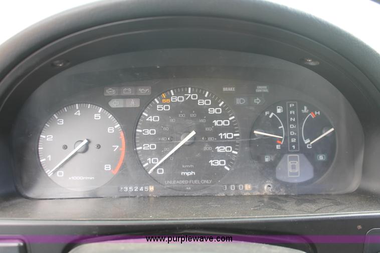 image for item H8348 1990 Honda Accord LX