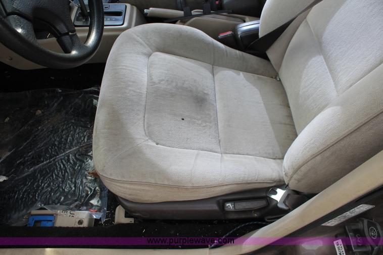 image for item H8348 1990 Honda Accord LX