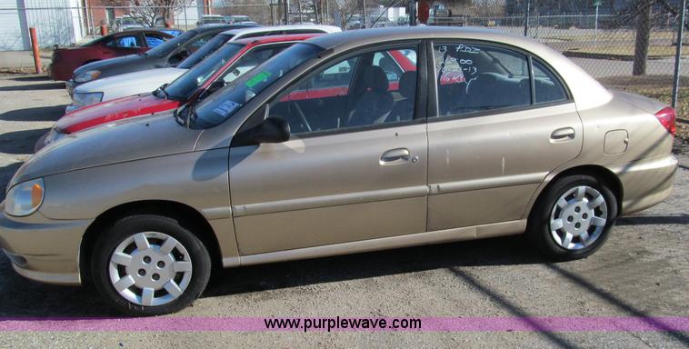 image for item I1309 2002 Kia Rio