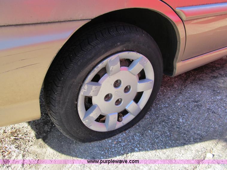 image for item I1309 2002 Kia Rio