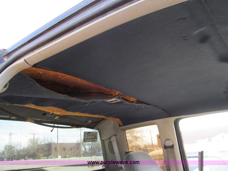 image for item I1310 1992 GMC Sierra 1500 Ext. Cab pickup truck