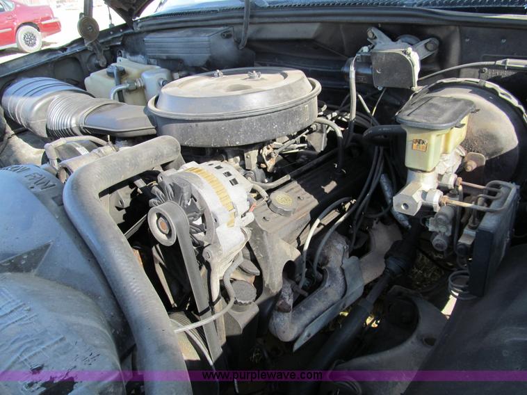 image for item I1310 1992 GMC Sierra 1500 Ext. Cab pickup truck