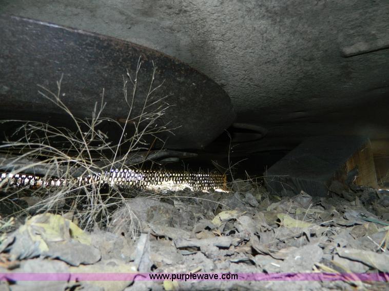 image for item AD9906 John Deere MX8 8' rotary mower