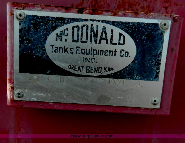 image for item AD9907 Mcdonald 1,000 gallon diesel tank