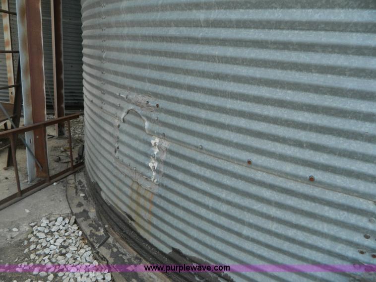 image for item AD9911 Superior 5,000 bushel grain bin