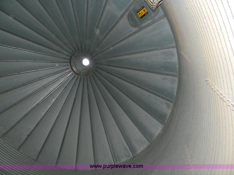 image for item AD9911 Superior 5,000 bushel grain bin