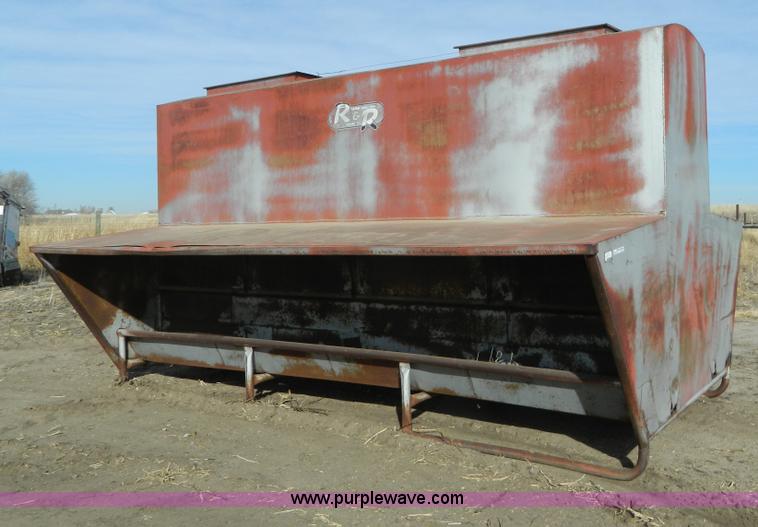 image for item AD9912 R&R 350 bushel creep feeder