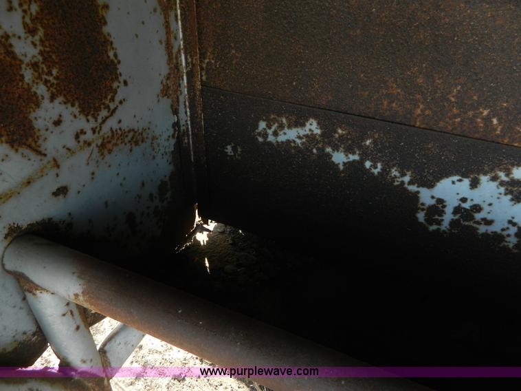 image for item AD9912 R&R 350 bushel creep feeder