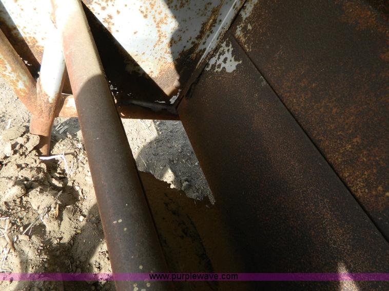 image for item AD9912 R&R 350 bushel creep feeder