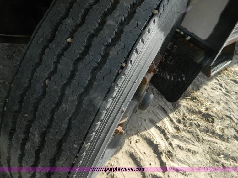 image for item AD9913 1989 GMC TopKick grain truck