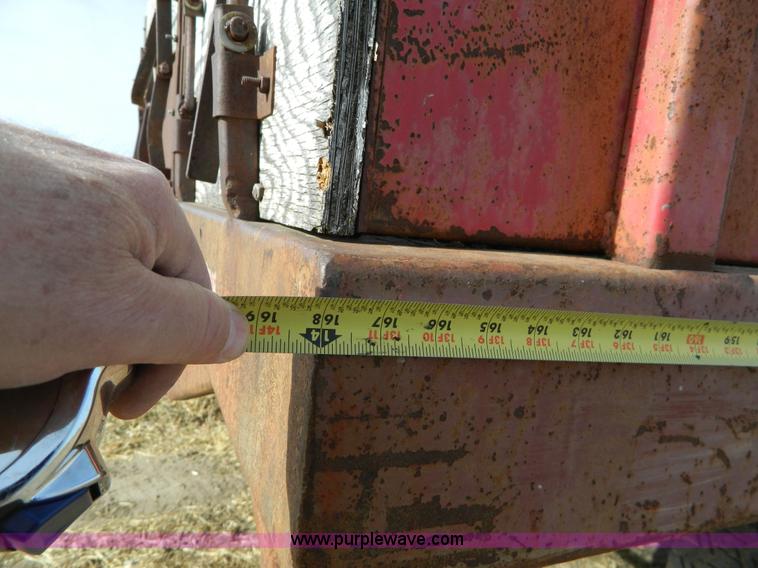 image for item AD9913 1989 GMC TopKick grain truck