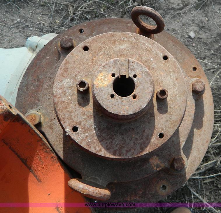 image for item AD9919 Amarillo right angle pump drive