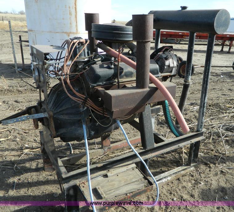 image for item AD9921 Chevrolet eight cylinder gas engine