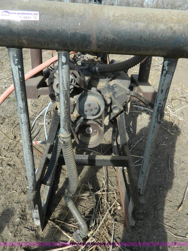 image for item AD9921 Chevrolet eight cylinder gas engine