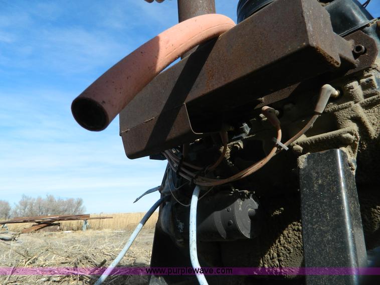 image for item AD9921 Chevrolet eight cylinder gas engine