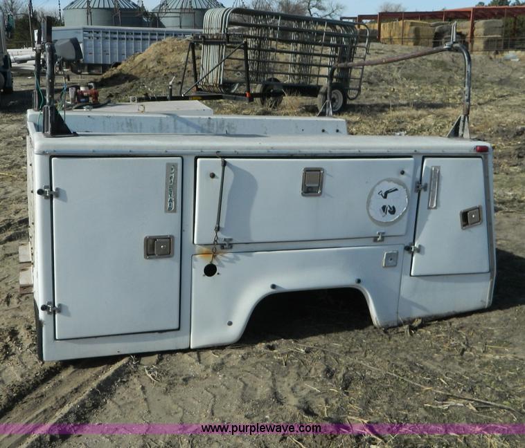 image for item AD9927 Astoria Fibra-Steel service bed